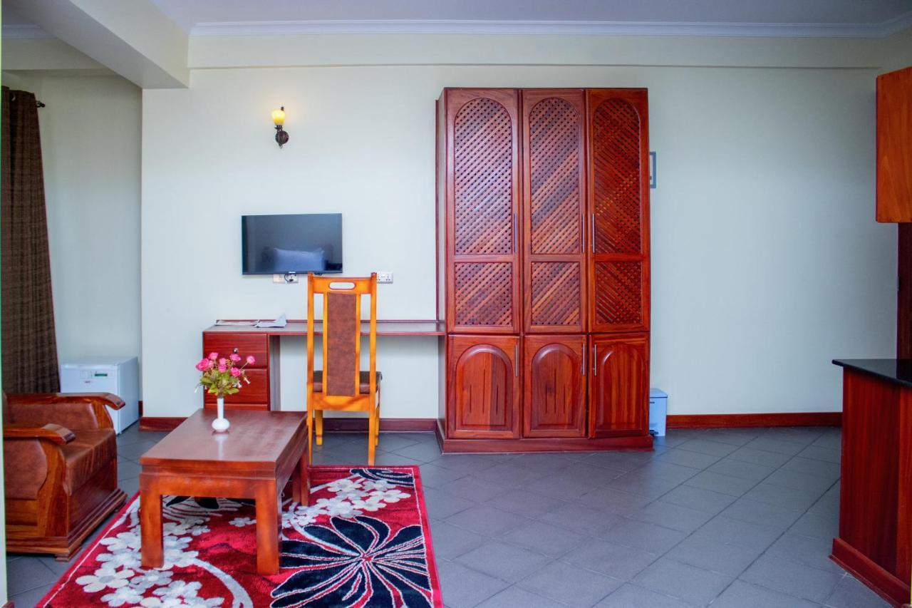 Seven Skies Hotel Arusha Exterior photo