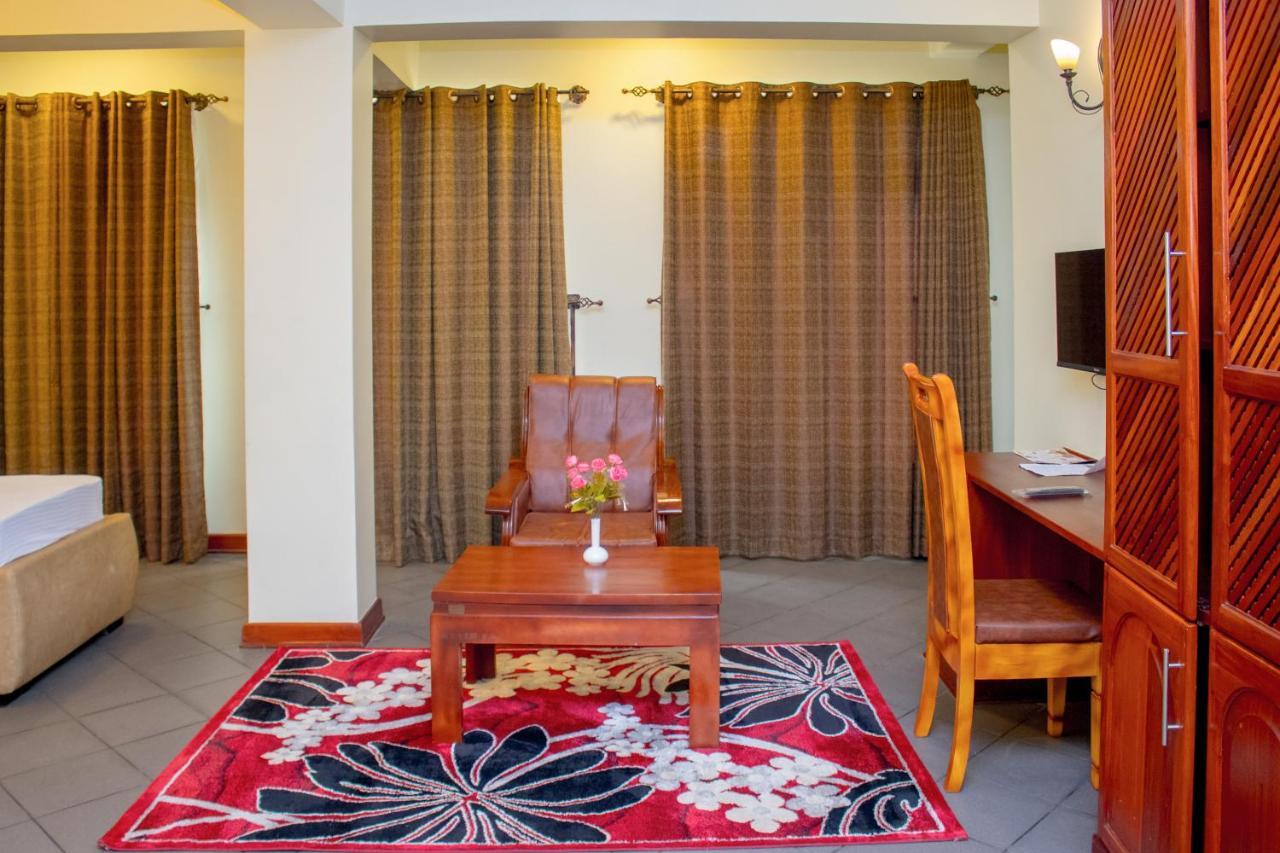 Seven Skies Hotel Arusha Exterior photo