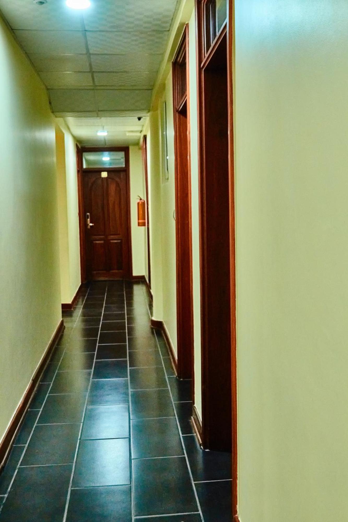 Seven Skies Hotel Arusha Exterior photo